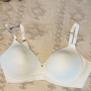 Elegant White Women's Bra